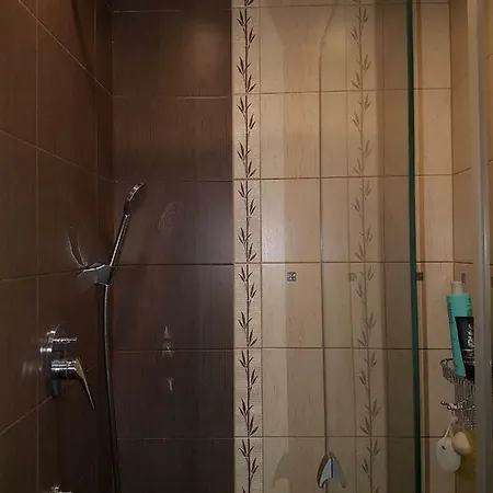 Helen Apartment *